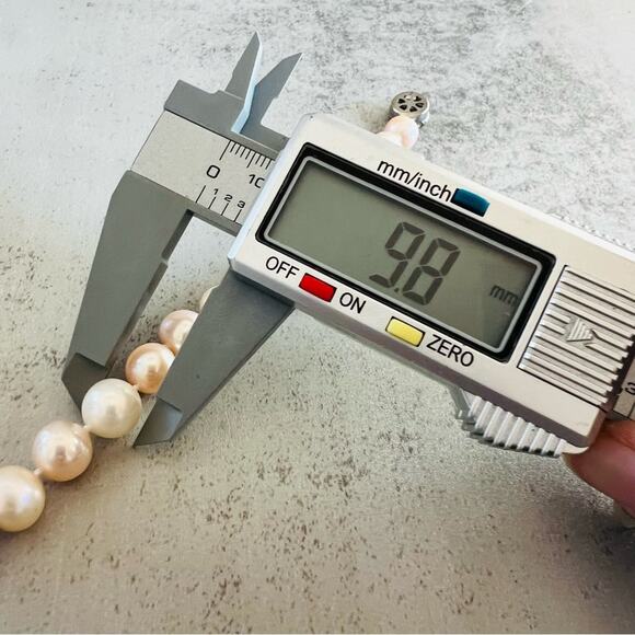 Cultured Genuine Pearl Multi Color Bead Necklace 18in. - Picture 12 of 13